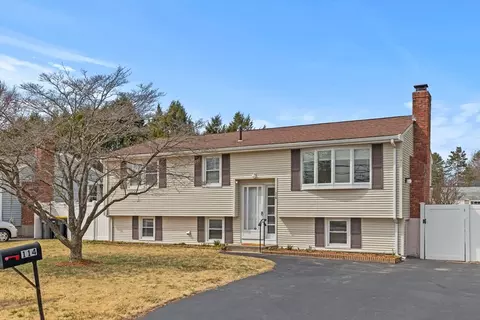 114 Newbury St, Framingham, MA 01701