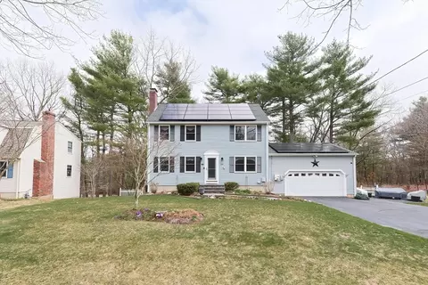 29 Short St, Franklin, MA 02038
