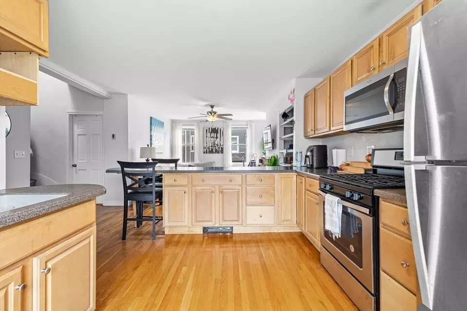  29 G St, Boston, MA 02127 photo 10