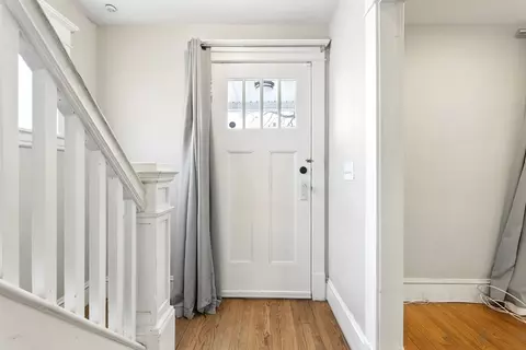 Entry Way - 10 Wilber St, Springfield, MA 01104 photo 1 of 3