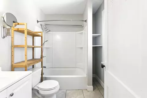 Bath - 10 Wilber St, Springfield, MA 01104 photo 2 of 2