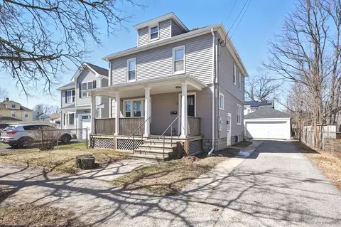 Exterior - 10 Wilber St, Springfield, MA 01104 photo 2 of 10