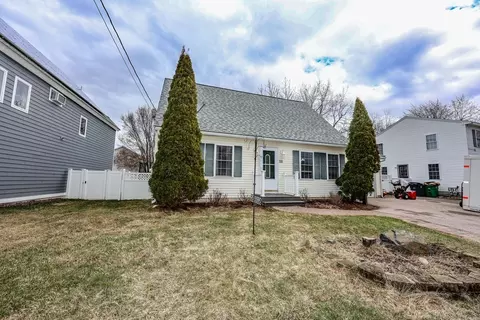 90 Monroe St, Nashua, NH 03060
