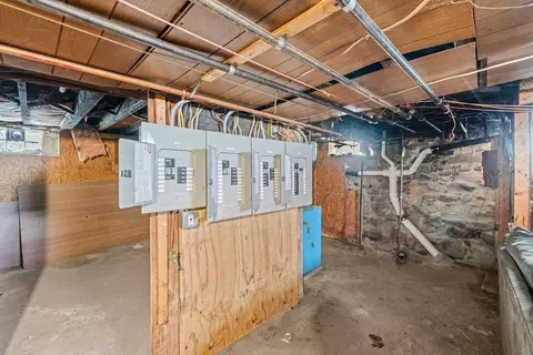 Entry Way - 281 Harrison St, Fall River, MA 02723 photo 6 of 6