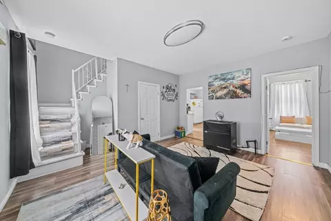 Entry Way - 281 Harrison St, Fall River, MA 02723 photo 4 of 6
