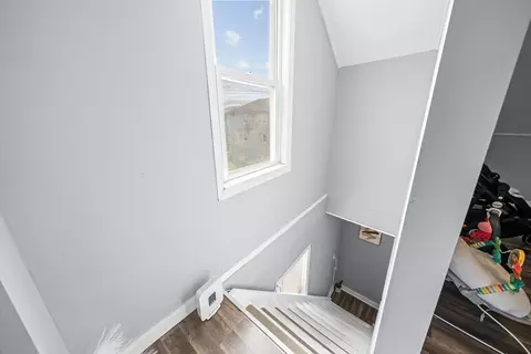 Entry Way - 281 Harrison St, Fall River, MA 02723 photo 2 of 6