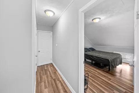 Entry Way - 281 Harrison St, Fall River, MA 02723 photo 3 of 6