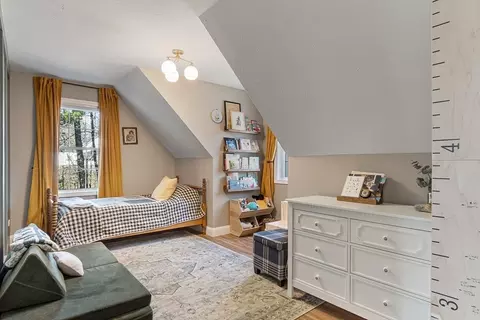 Bedroom - 141 Nourse Rd, Ashby, MA 01431 photo 5 of 5