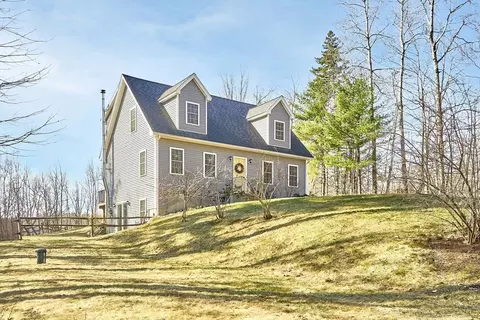 Exterior - 141 Nourse Rd, Ashby, MA 01431 photo 9 of 10