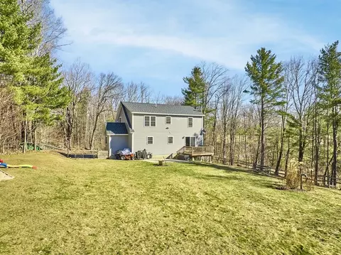 Exterior - 141 Nourse Rd, Ashby, MA 01431 photo 7 of 10