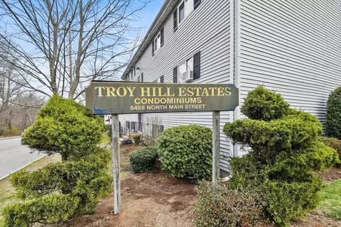 5455 N Main St #6B, Fall River, MA 02720