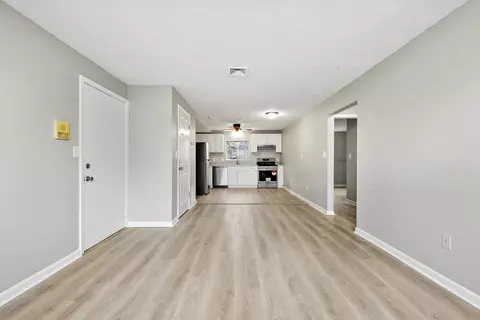 5455 N Main St #6B, Fall River, MA 02720 photo 8
