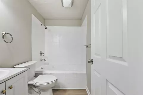 5455 N Main St #6B, Fall River, MA 02720 photo 9