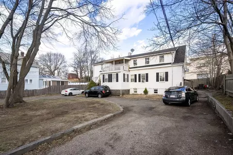 7 Burns Ave, Quincy, MA 02169