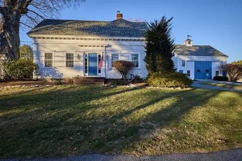 99 Washington St, Topsfield, MA 01983