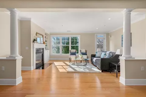 39 Intrepid Cir #203, Marblehead, MA 01945