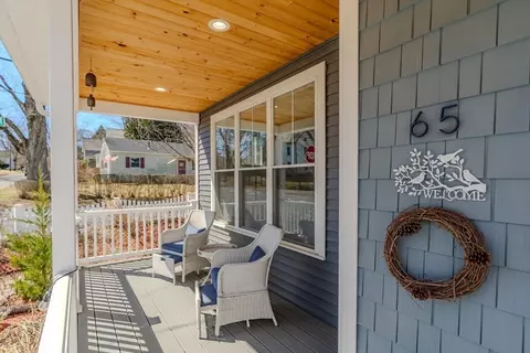 65 Warner St, Northampton, MA 01062