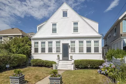 152 Cadish Ave, Hull, MA 02045