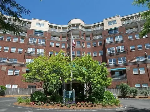9 Park Ave #207, Hull, MA 02045