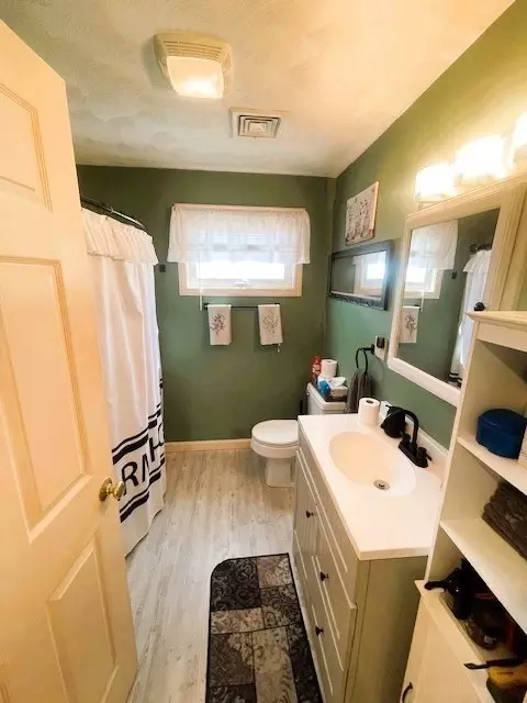 82 Fuller St, Warwick, RI 02889 photo 7