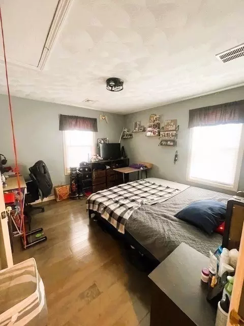 82 Fuller St, Warwick, RI 02889 photo 9