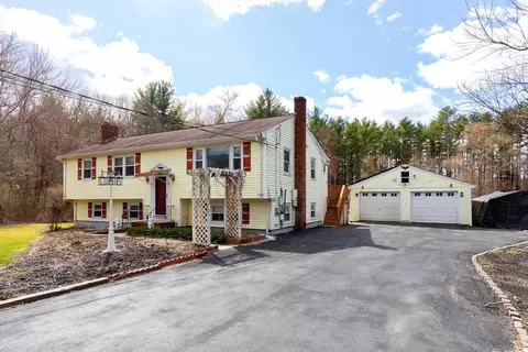 11 Winnetuxet Rd, Plympton, MA 02367