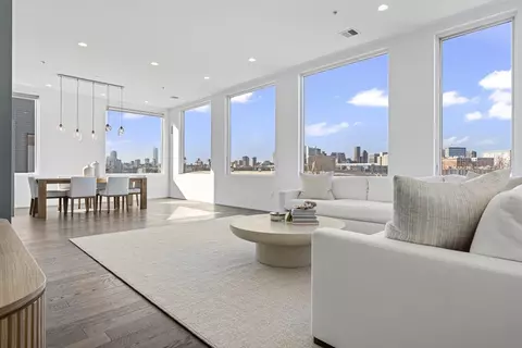 503 E 1st St #8, Boston, MA 02127