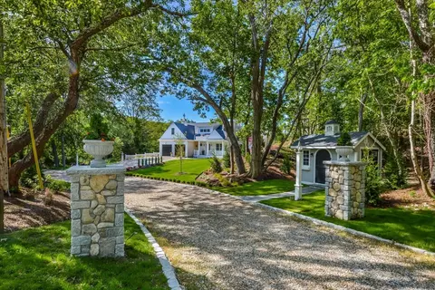 262 Old County Rd, Sandwich, MA 02537