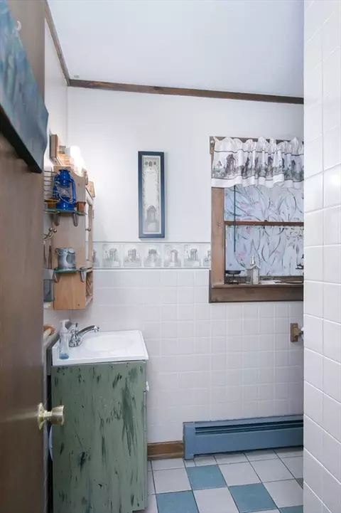 Bath - 26 Aspen St, Ware, MA 01082 photo 2 of 3