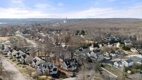 View/Area - 4 Midgley Ln, Worcester, MA 01604 photo 1 of 2