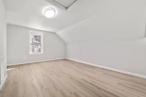 Bedroom - 4 Midgley Ln, Worcester, MA 01604 photo 1 of 4
