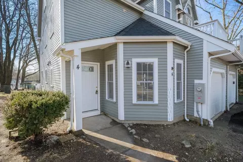 Exterior - 4 Midgley Ln, Worcester, MA 01604 photo 4 of 5