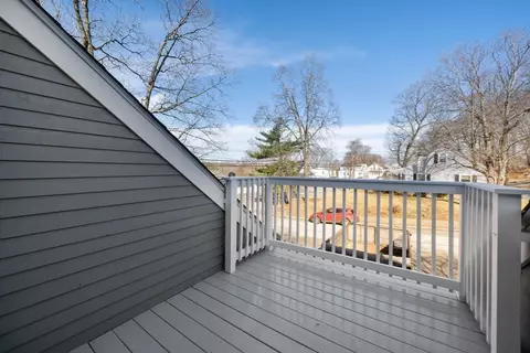 Exterior - 4 Midgley Ln, Worcester, MA 01604 photo 3 of 5