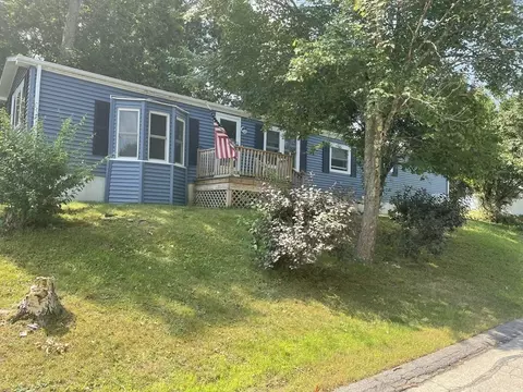 7 Cedar Ln, Rockland, MA 02370