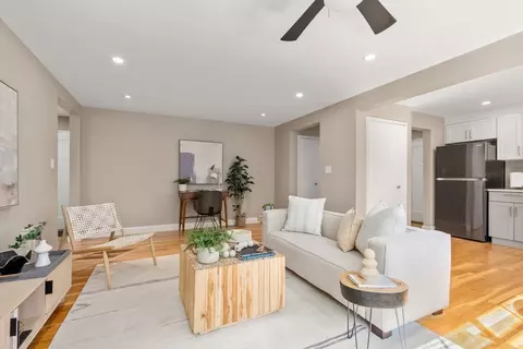 110 Evans Rd #2, Brookline, MA 02445 photo 4