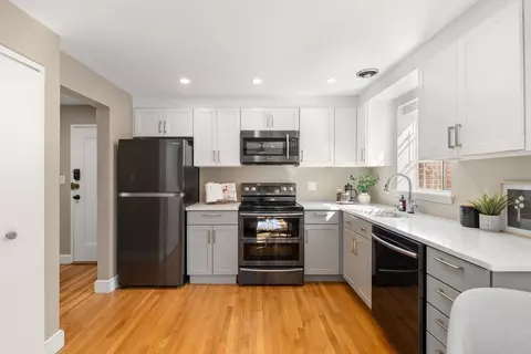 110 Evans Rd #2, Brookline, MA 02445 photo 7