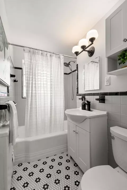110 Evans Rd #2, Brookline, MA 02445 photo 20