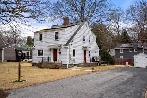 17 Espie Ave, Maynard, MA 01754
