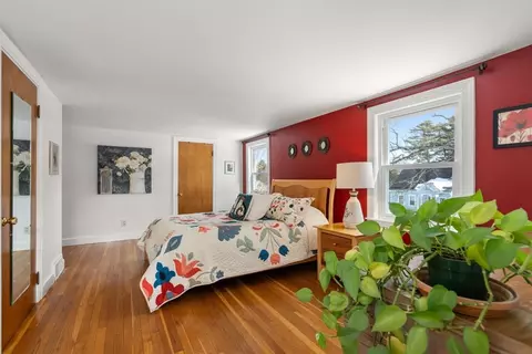 Bedroom - 17 Espie Ave, Maynard, MA 01754 photo 5 of 6