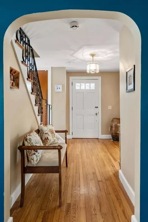 Entry Way - 17 Espie Ave, Maynard, MA 01754 photo 5 of 5