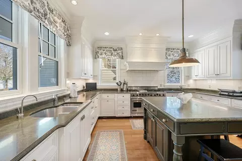 320 Parker Rd, Barnstable, MA 02655 photo 13