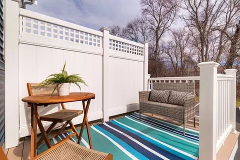 Exterior - 86 Hooper Rd #86, Dedham, MA 02026 photo 3 of 5
