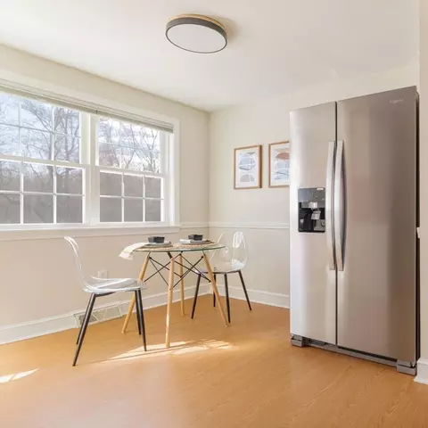 Dining - 86 Hooper Rd #86, Dedham, MA 02026 photo 2 of 2