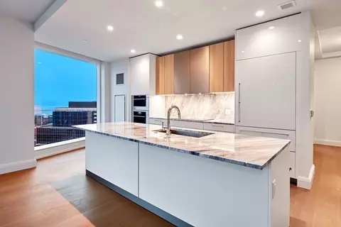 240 Devonshire St #4312, Boston, MA 02110