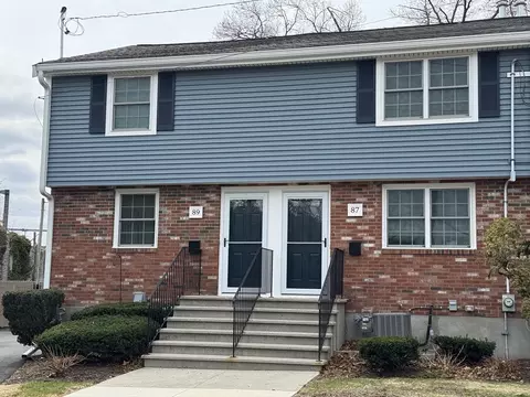 87 Lancaster Rd #87, Dedham, MA 02026