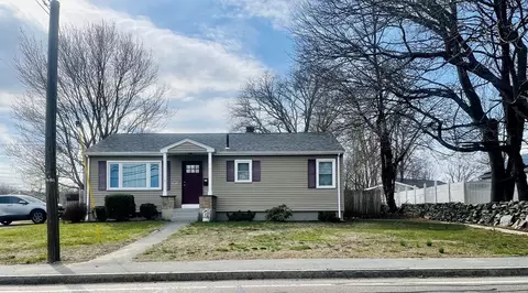 1971 County, Somerset, MA 02726