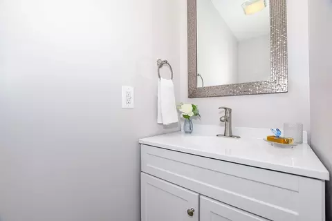 52 Holiday Dr, Wareham, MA 02576 photo 29
