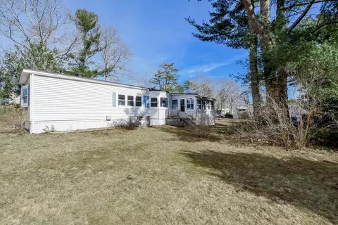 52 Holiday Dr, Wareham, MA 02576 photo 39