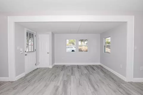 52 Holiday Dr, Wareham, MA 02576 photo 14
