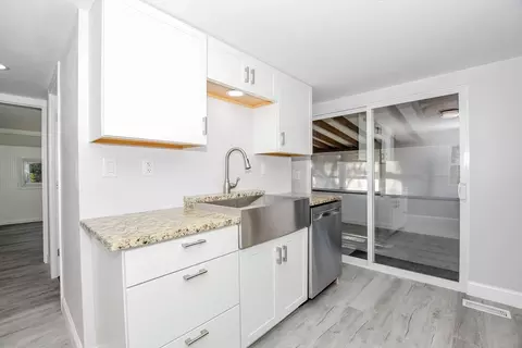 52 Holiday Dr, Wareham, MA 02576 photo 11